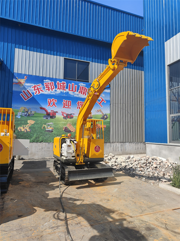 覆帶扒渣機