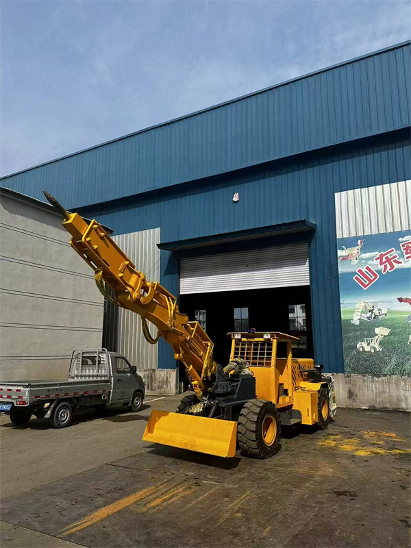 礦用破碎臺車